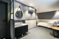Deluxe Motel - 2 Sao