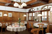 Gasthaus Bacher فنادق في Muhlbach am Hochkonig