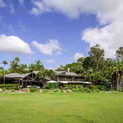 BreakFree Aanuka Beach Resort Hotel Exterior