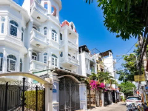 Joi Home The Hidden Villa Hotels near Hon Ba Island