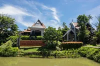 Royal Muang Samui Villas Hotels in Choeng Mon Beach