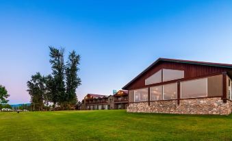 Best Western Edgewater Resort