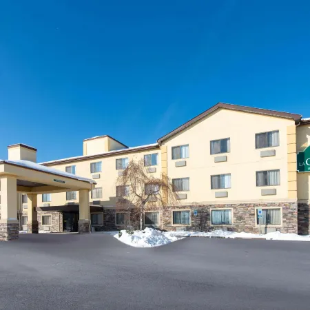 La Quinta Inn & Suites by Wyndham Erie