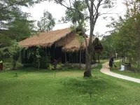 BaanSuanLeelawadee Resort Amphawa