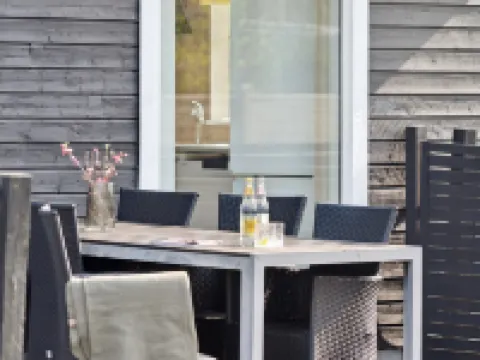 "Jil" - 750m from the Sea