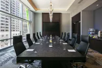 theWit Chicago, a Hilton Hotel - Kitchens