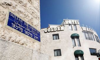 Golden Walls Hotel