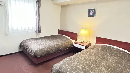 Kuki City Hotel Отели в г. Сатте
