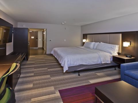 Holiday Inn Express & Suites ​GREEN RIVER​