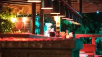Bella View Art Boutique Hotel - bar