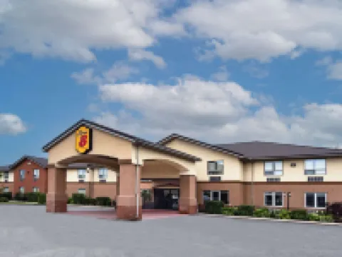 Super 8 by Wyndham Cornwall on Hoteles en Cornwall