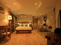 Melrose Apartments Hotels near Melbourne Showgrounds