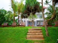 Roman Beach Hotel Hotels near Aquarium Hikkaduwa