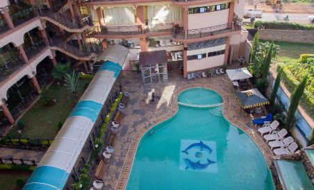 Aturukan Hotel - Housity