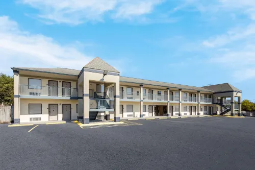 Rodeway Inn Hotels in Pulaski