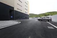 Sacheon Rubens Hotel - parking
