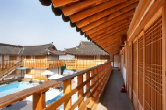 Gyeongju N Hanok Pension