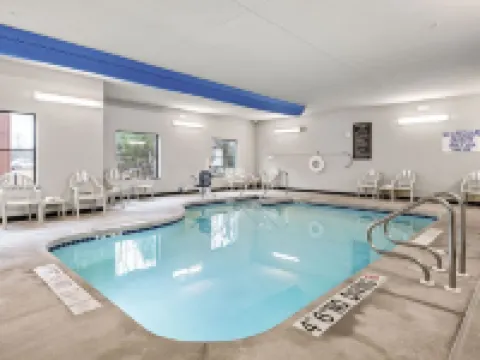 Cobblestone Hotel & Suites - Mosinee Hotels in Mosinee