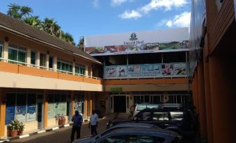 Emerald Hotel Kampala
