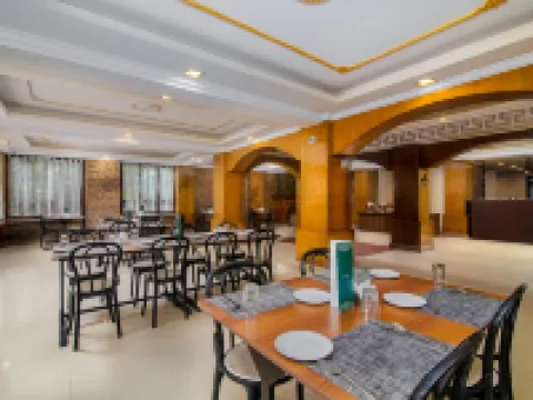 Muscatel BhumSang - 200 MTS from Mall Road Hotels in Darjeeling