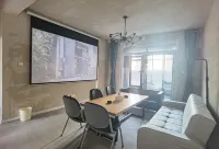 Qianchengjia's Homestay (Lanfeng Road)