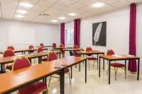 Best Western Hotel  Spa Pau Lescar Aeroport Hotels in Lons
