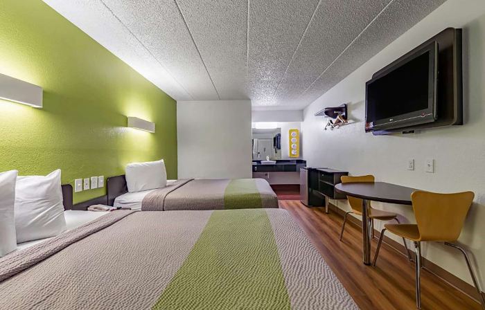 Days Inn by Wyndham Cincinnati I-71