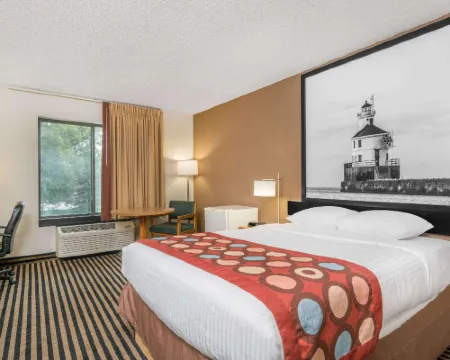 Super 8 by Wyndham Wausau Hotels in Wausau