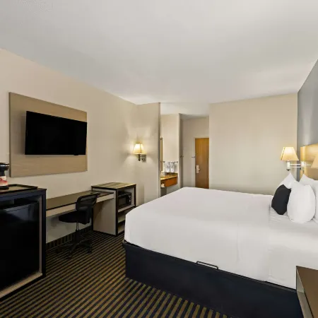 Red Lion Inn & Suites Gretna - Omaha SW