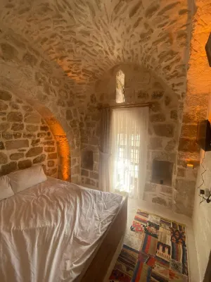 Madam Mari Konağı Butik Otel