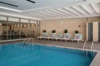 Slemani Rotana - Pools