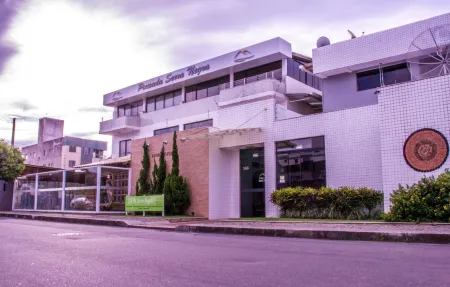 Serra Negra Pousada Spa Отели в г. Гуарапари