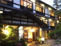 Naraya Ryokan Hotel di Nozawaonsen