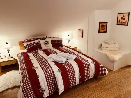 Serviced Apartment Chalet Bärgblüml I Ha Отели в г. Хабкерн