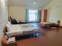 Kemmannugundi Hill Resort-Jungle Lodges Hotels near Hebbe Falls