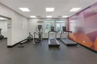 Executive Residency by Best Western Toronto-Mississauga Hotels in Mississauga