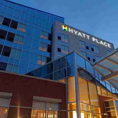 Hyatt Place Chicago Midway Airport Hotel Exterior