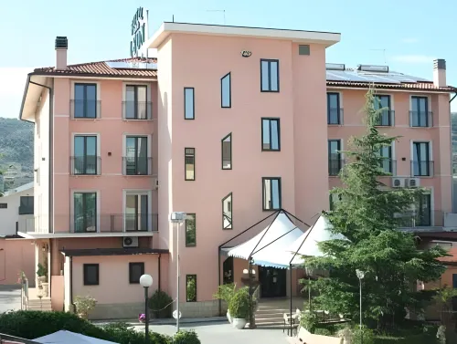 Hotel Leon - Ristorante Al Cavallino Rosso - familiaux