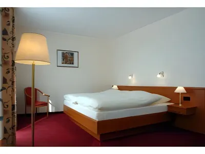 Altstadthotel-Rheine Hotels near Ems-Einkaufs-Centrum