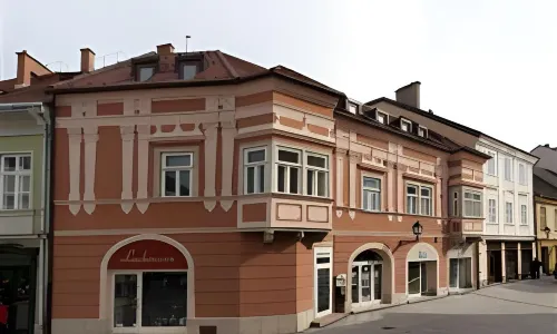 Barokk Hotel Promenád