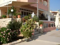 Elèa Concept Hotel & Suites Gouves 호텔