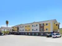 Super 8 by Wyndham Gillette Hotels in Gillette