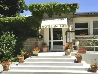 Logis Hotel du Lac Hotels in Neuvic