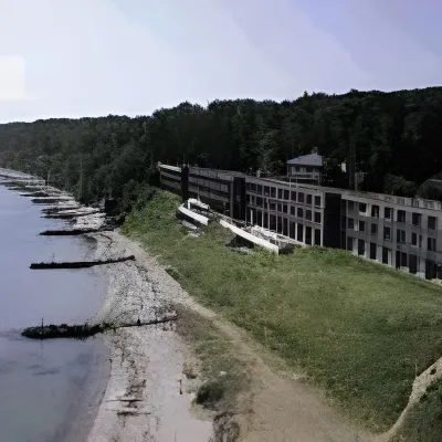Hotel Marselis Hotels near Marselisborg