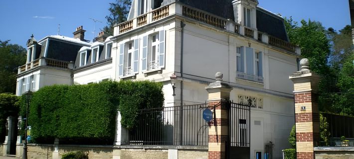 Hôtel les Maréchaux Hotels in Yonne