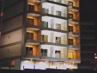 Britannia Suites - Apartments