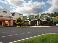 普萊恩維爾萬楓酒店及套房 普萊恩維爾酒店