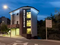 Hotel Estació فنادق في San Feliu de Pallarols