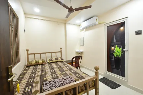 Vijay Balaji Mahal A/C