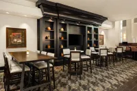 會議中心奧佛蘭公園喜來登酒店 - 早餐